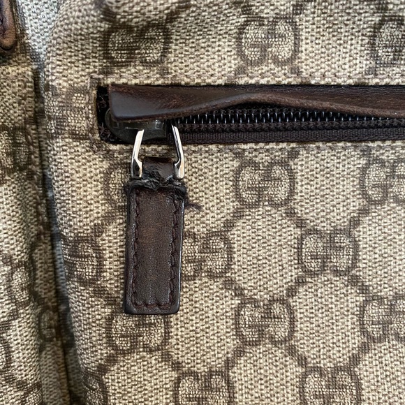 GUCCI GG MONOGRAM BELT BAG - Picture 8 of 16